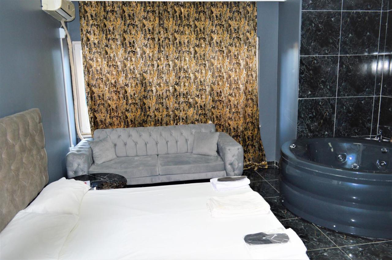 Vip Suit Otel Istanbul Exteriör bild