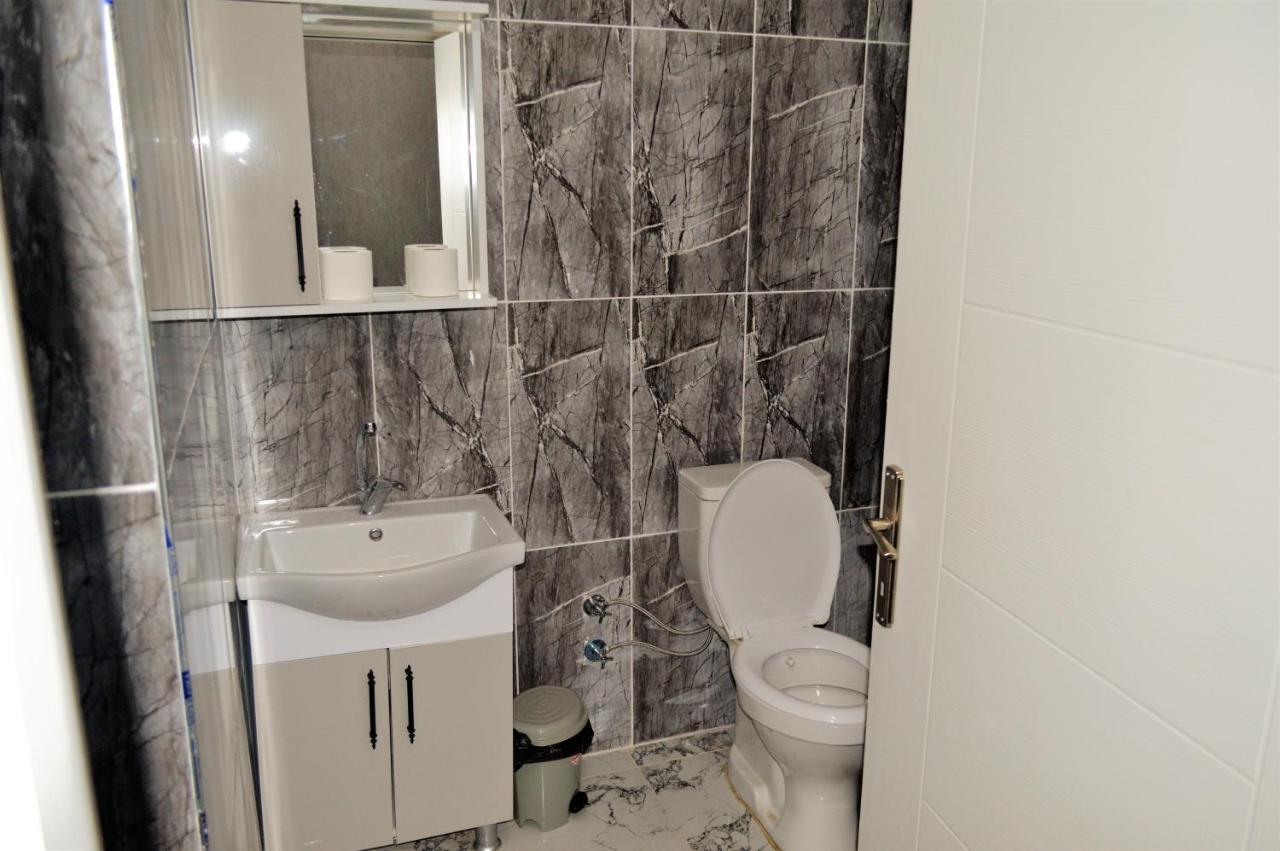 Vip Suit Otel Istanbul Exteriör bild